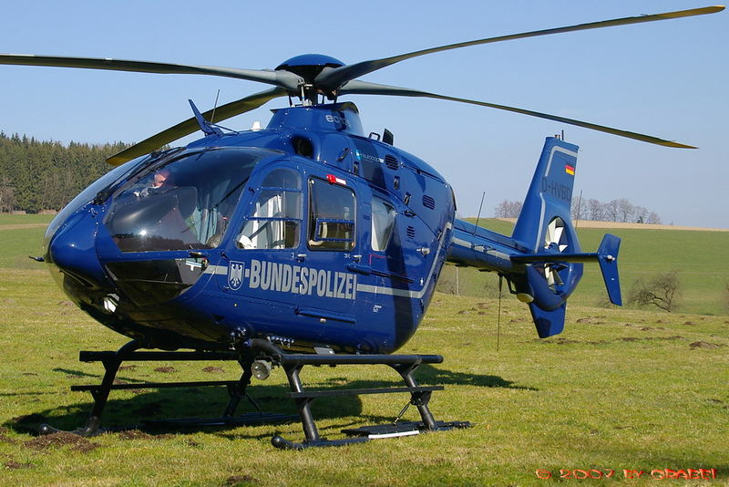 EC 135