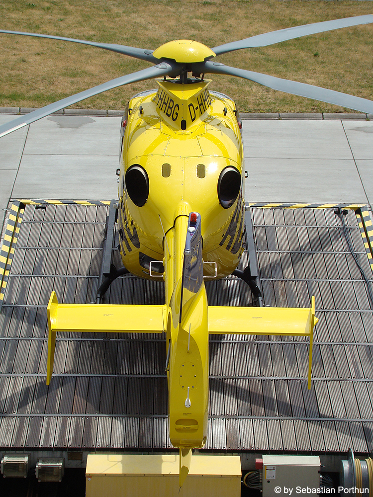 EC 135