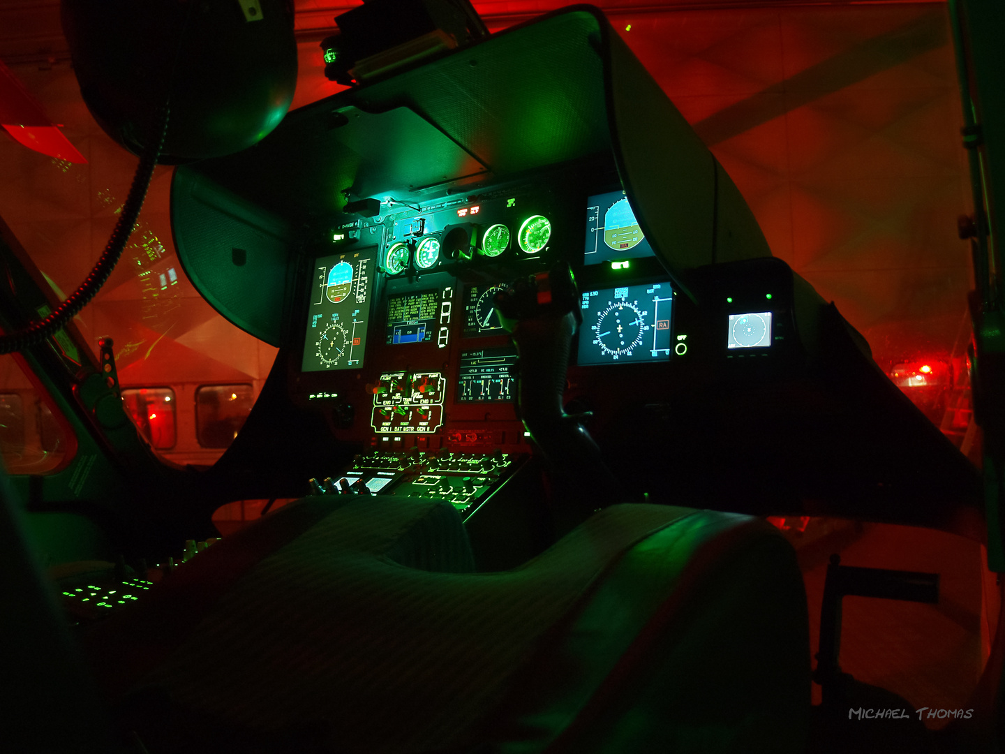 EC 135 Cockpit