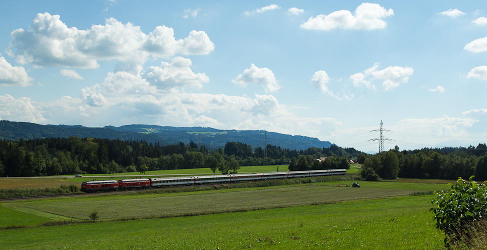 EC 195 vor Hergatz