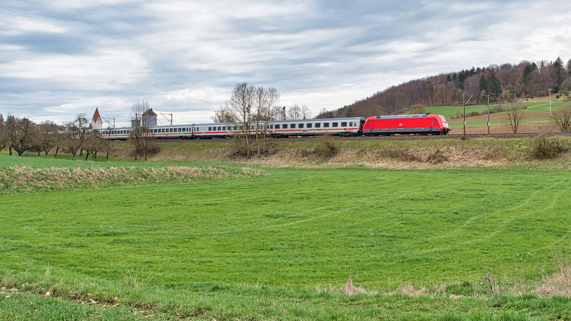 EC 218 auf der Filstalbahn