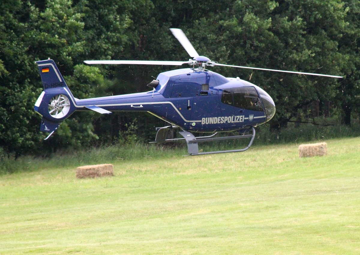 EC120 beim Rückflug nach Hangelar