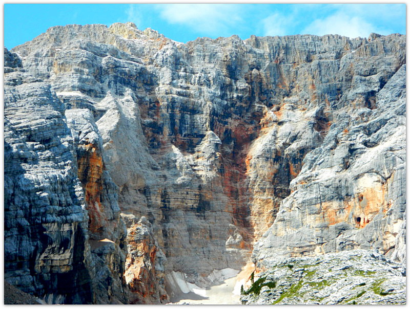 Ecco perchè si chiama Croda Rossa ...