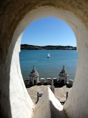 échappée belle par la fenêtre de la tour de BELEM