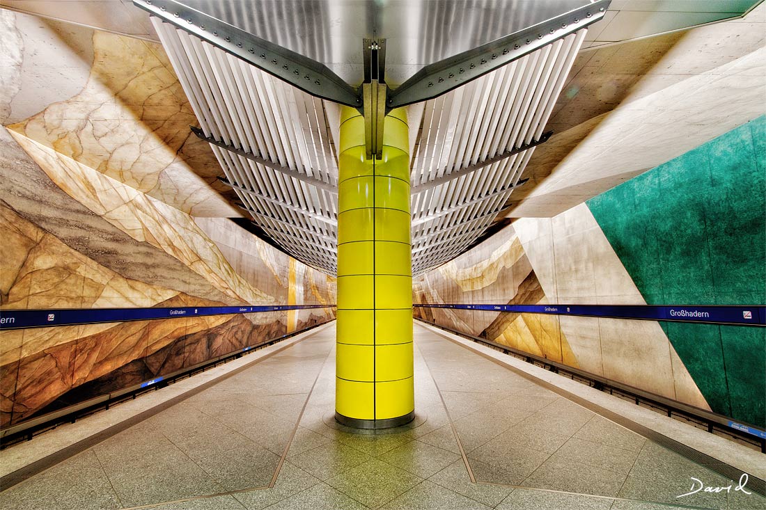 Echt spacig! U-Bahnhof Grohadern, München