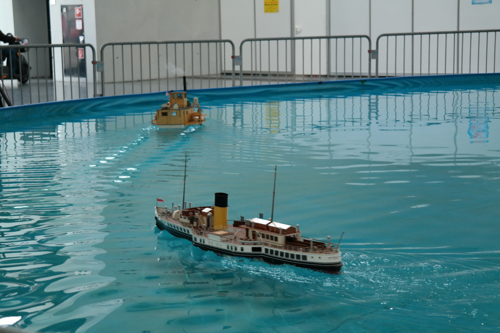 Echtdampftreffen Karlsruhe 2014 auch auf dem Wasser