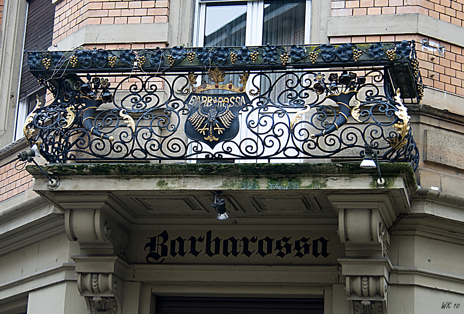 Eckbalkon des Hotels Barbarossa in der Karlsruher Suedstadt