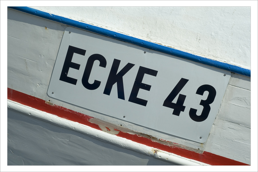 + ECKE 43 +