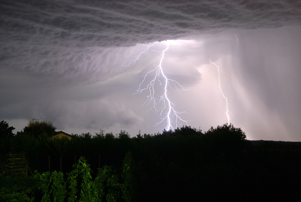 Eclair orageux en Vienne de gyzmo 