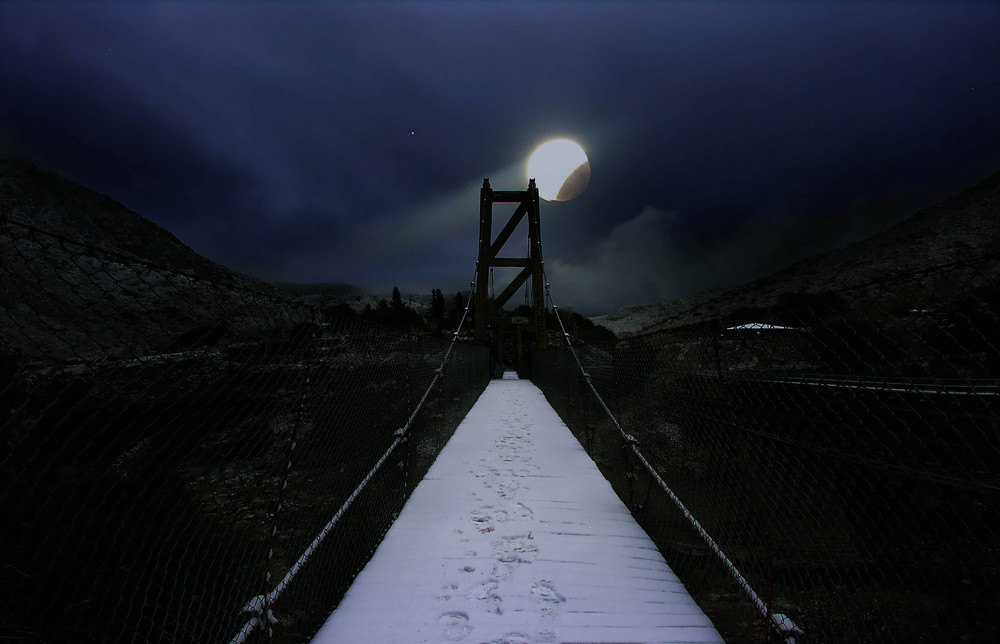 Eclipse en el Puente