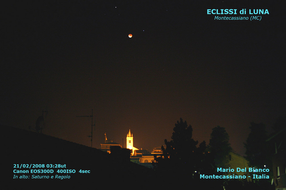 Eclissi di luna a Montecassiano