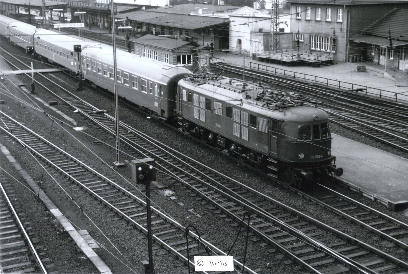 " EDELHIRSCH " BR 119 ( E 19 ) in Wupertal Oberbarmen 1969