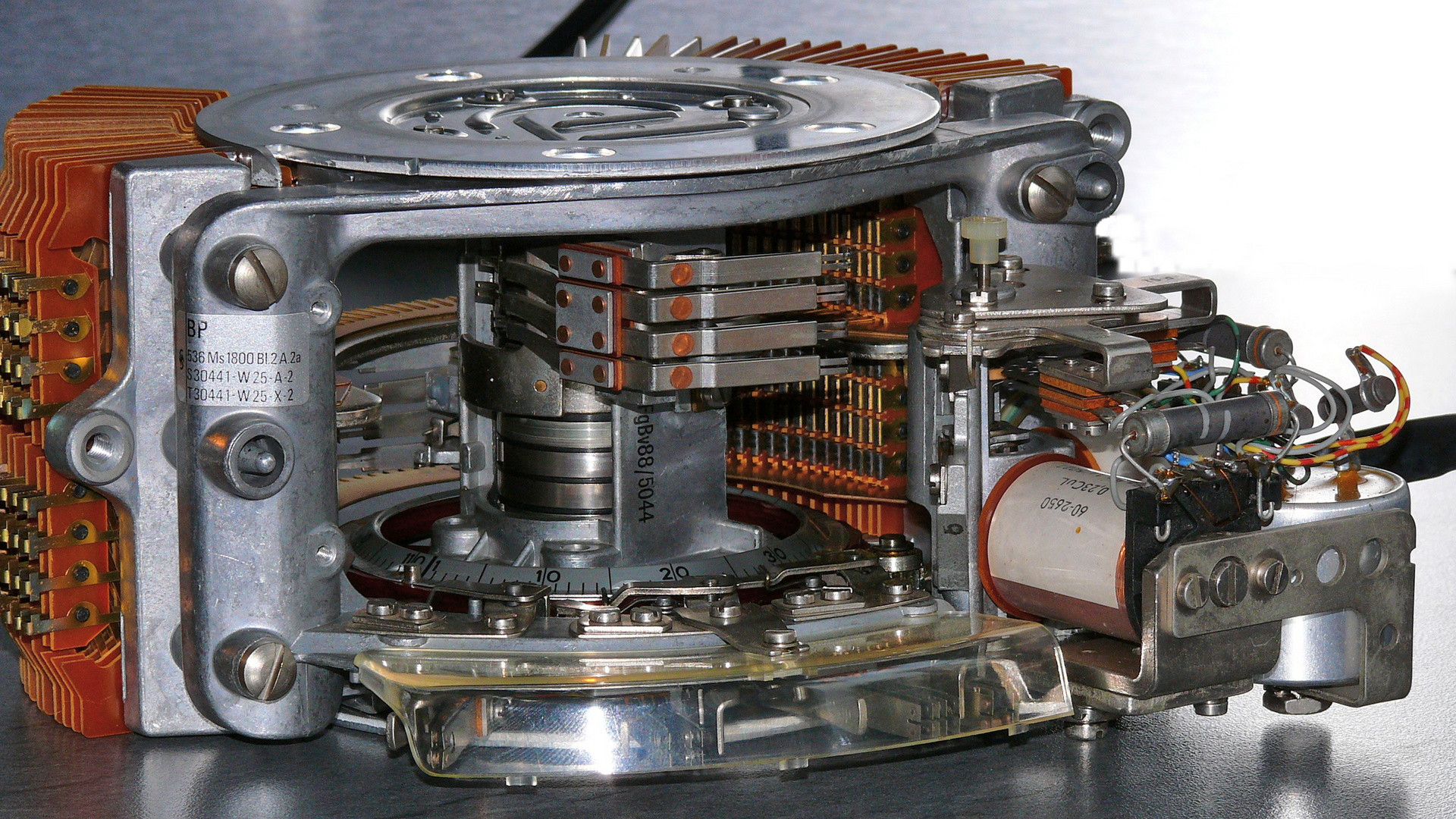 Edelmetall - Motor - Drehwähler ( EMD - Wähler ).