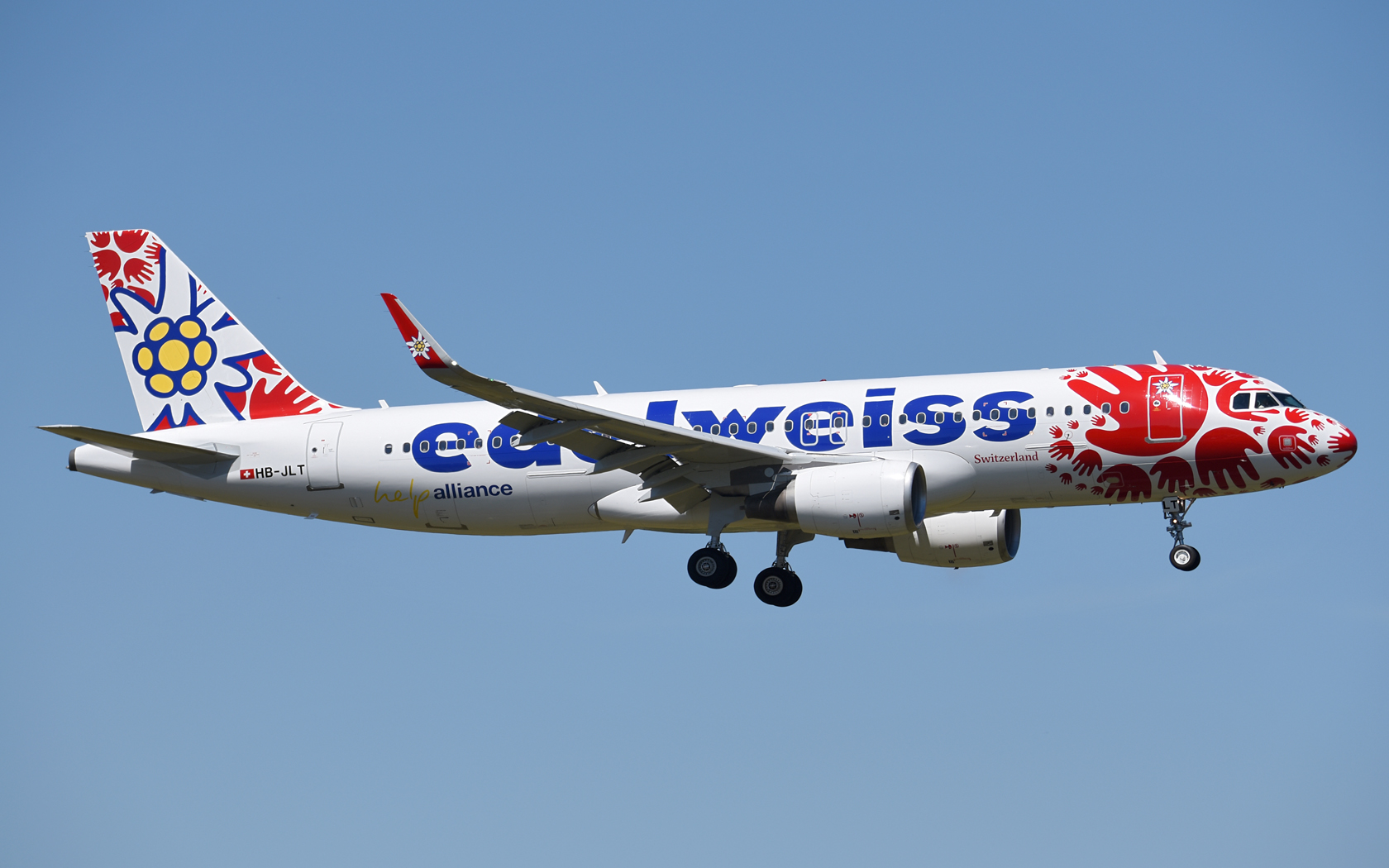 Edelweiss A 320 HB-JLT 