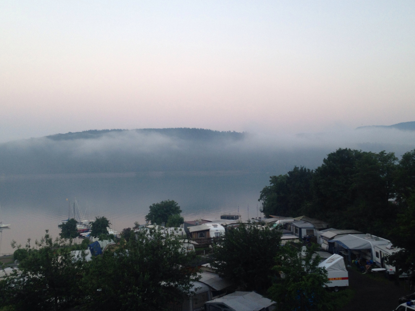 Edersee an einen Sommermorgen