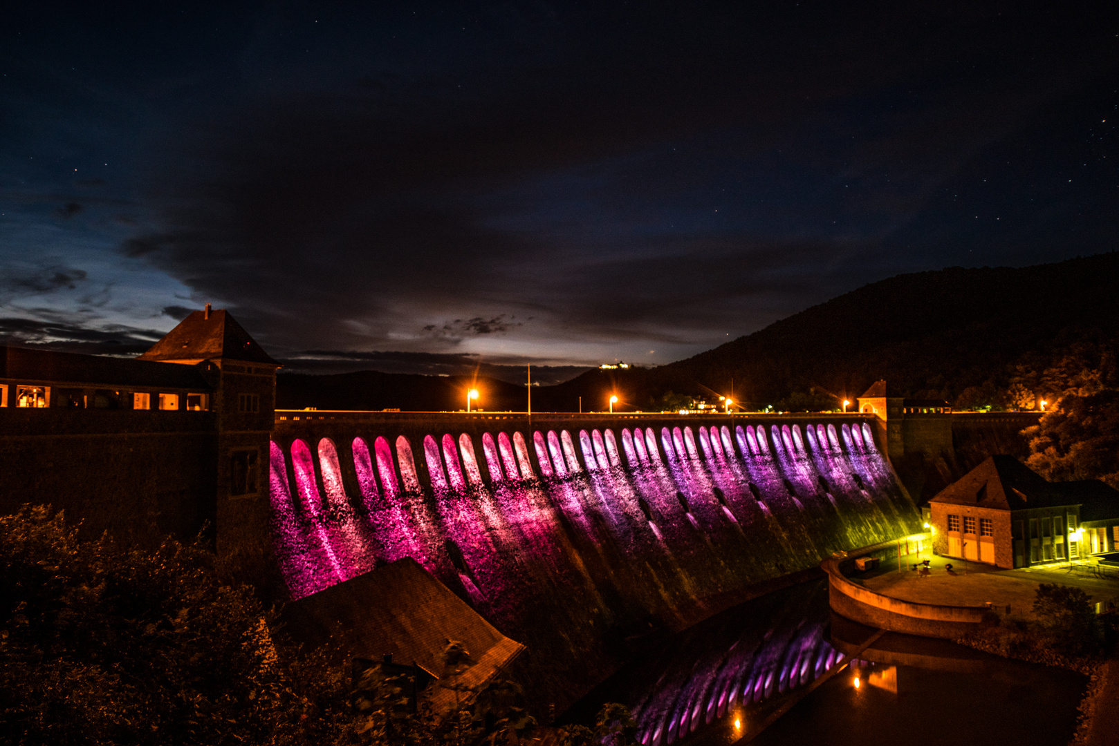 Edersee bei Nacht