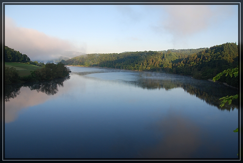 Edersee im Morgengrauen