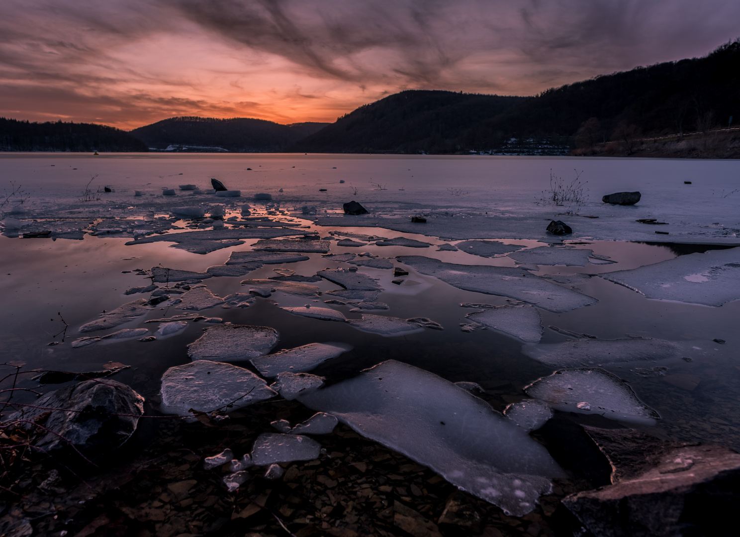 Edersee im Winter 