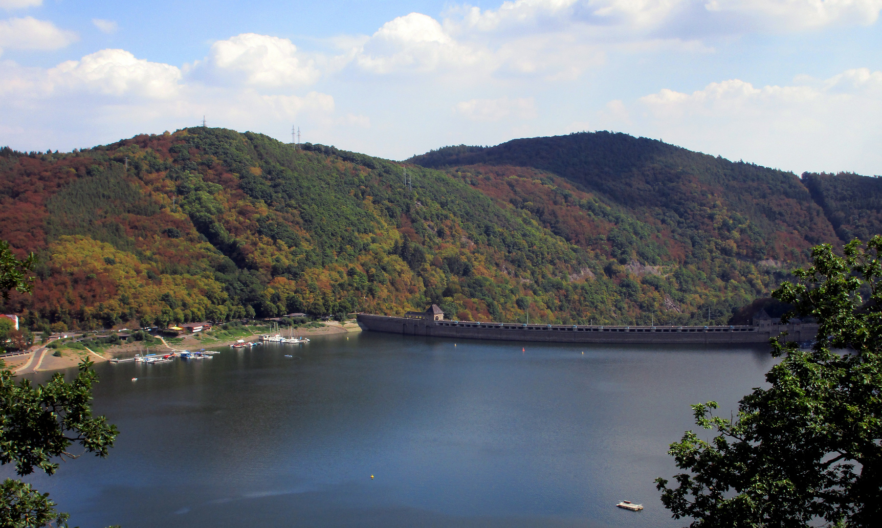 Edersee mit Staumauer