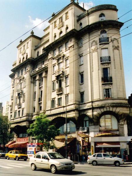 Edificio mas Angosto