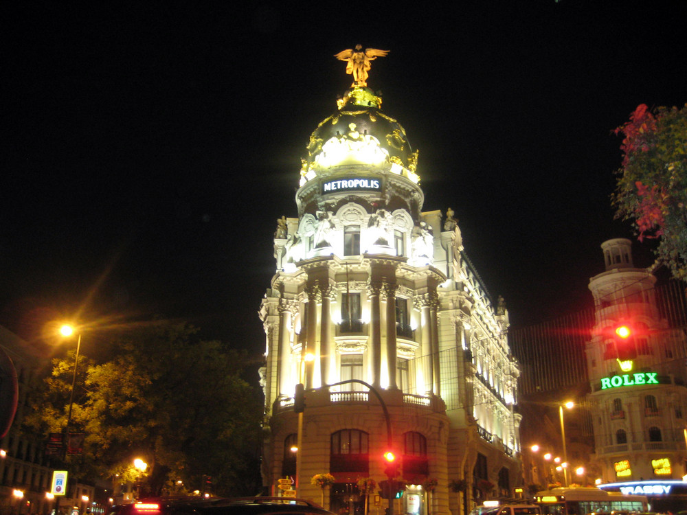 Edificio Metropolis, esquina c/ Gran Vía con c/ Alcalá en Madrid