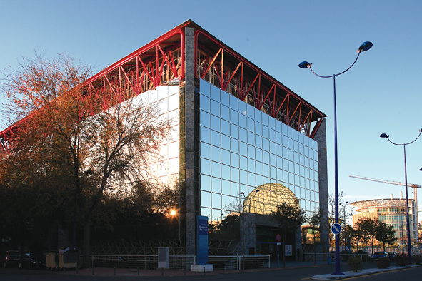 Edificio ONCE. Isla de la Cartuja. Sevilla