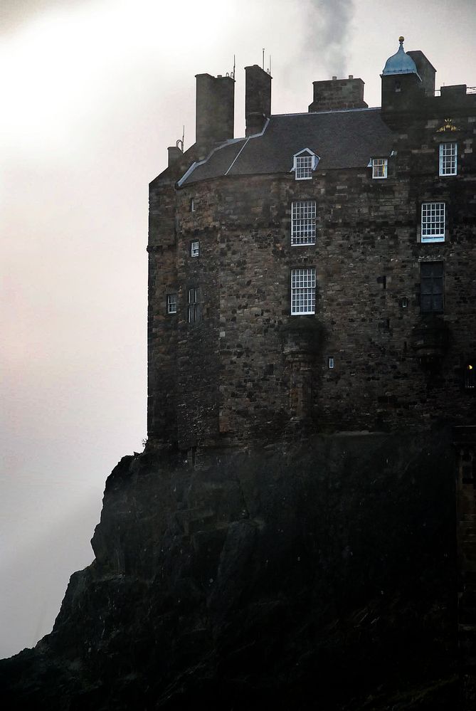 Edinburgh Castle by Bunk Gardner 