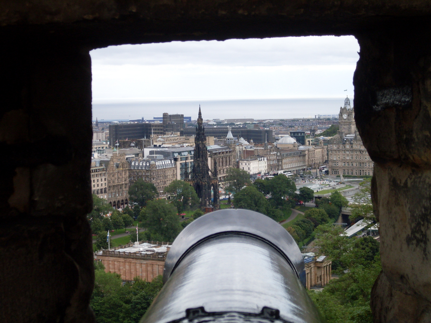 Edinburgh Castle.....