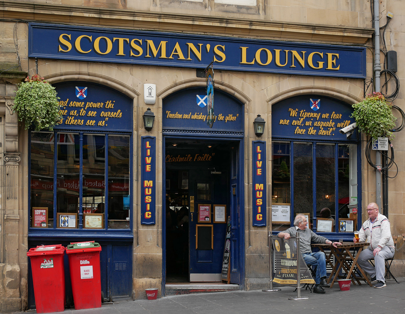 Edinburgh Pub