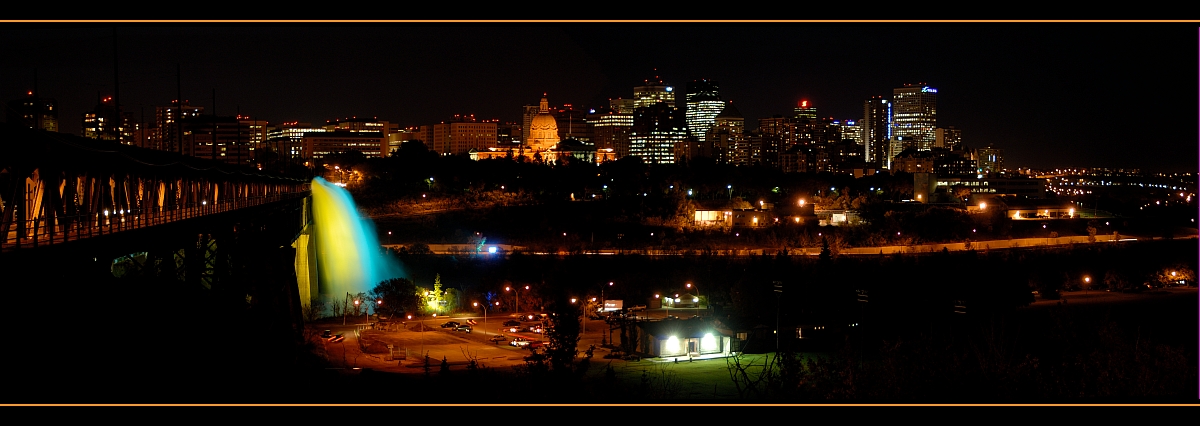 Edmonton Skyline bei Nacht