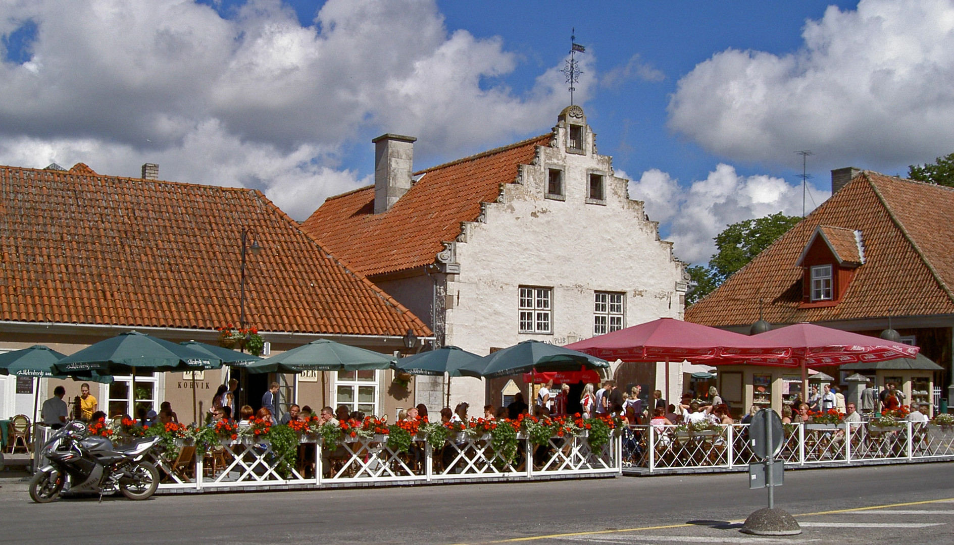 Eesti, Kuresaar, Vaekoja square