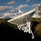 Effelsberg - Das Radioteleskop im letzten Licht der Abendsonne