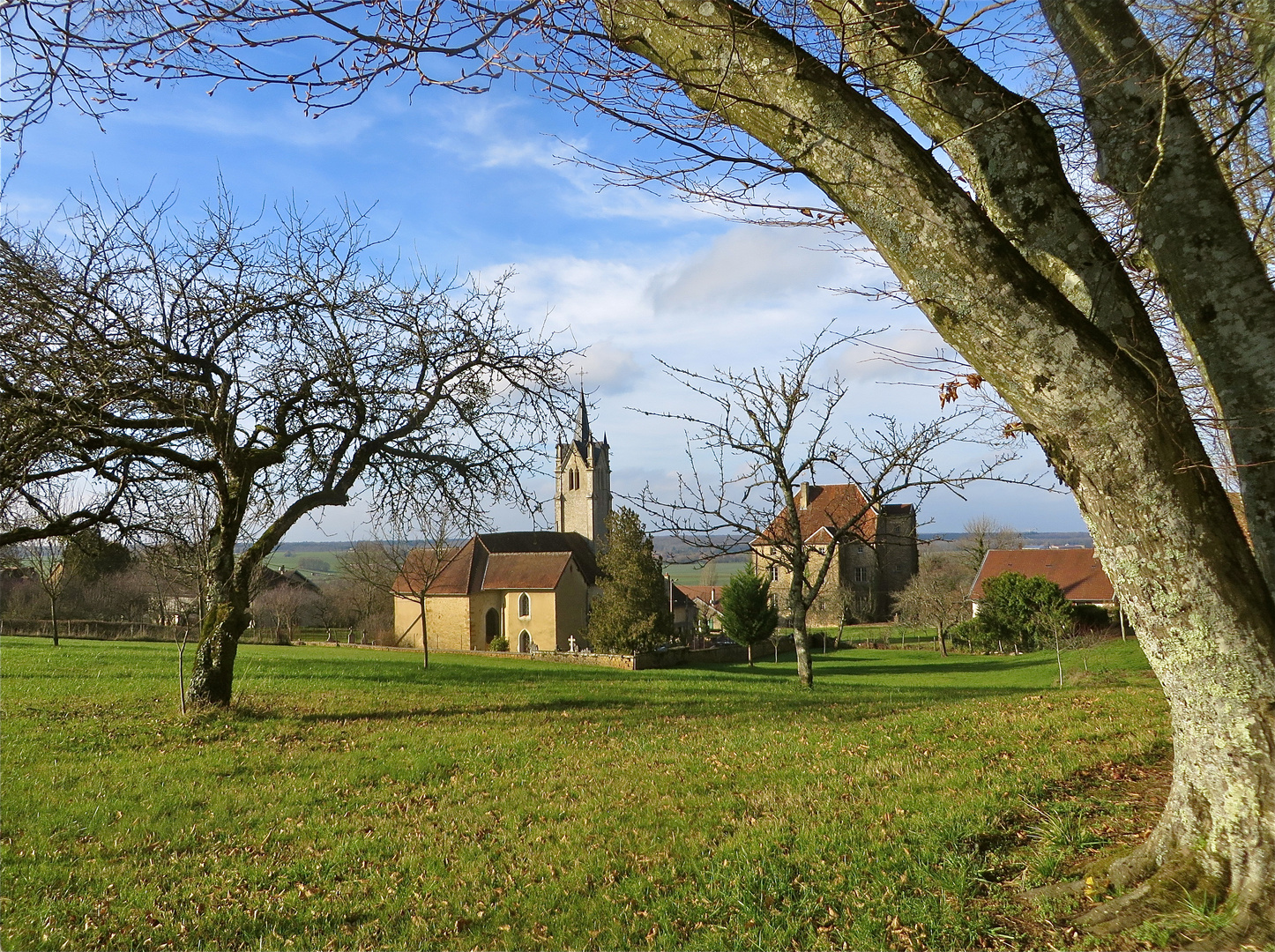 ... église à Molamboz !!!...