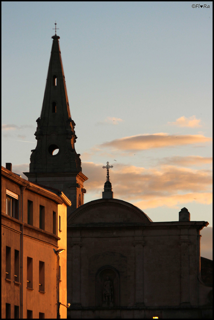 Eglise au coucher de Soleil