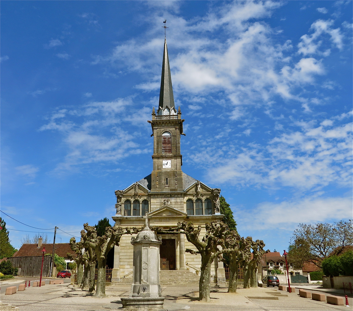 ... église de Longchamp !!!...