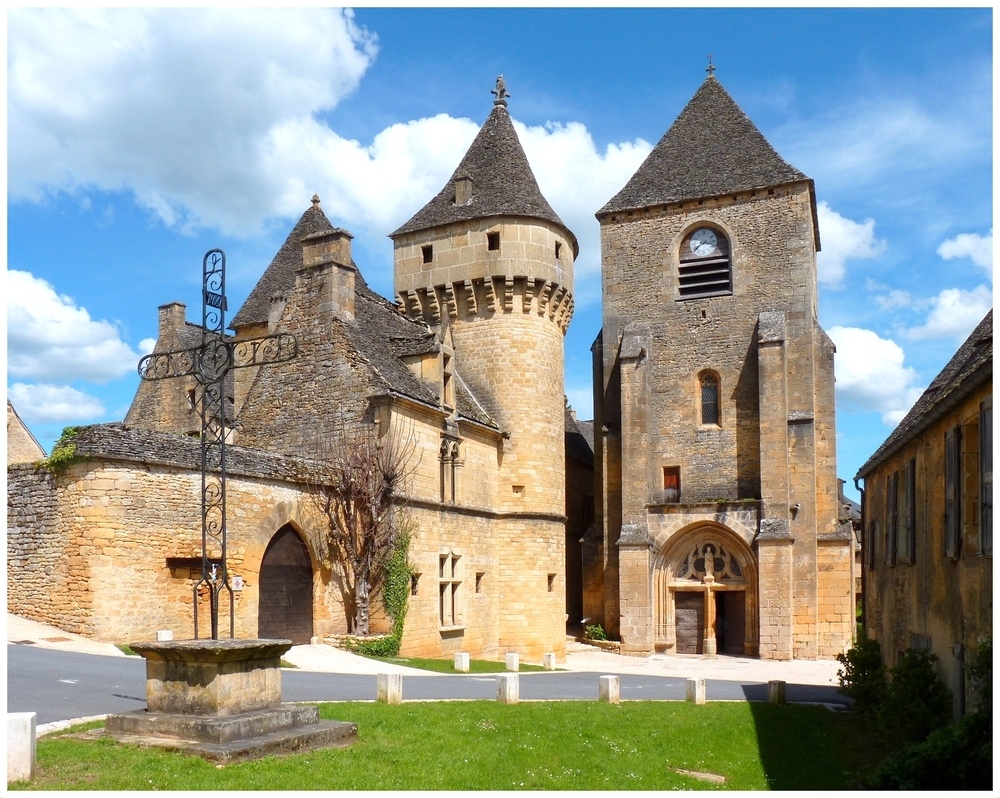 Eglise et Château de Saint Genies .