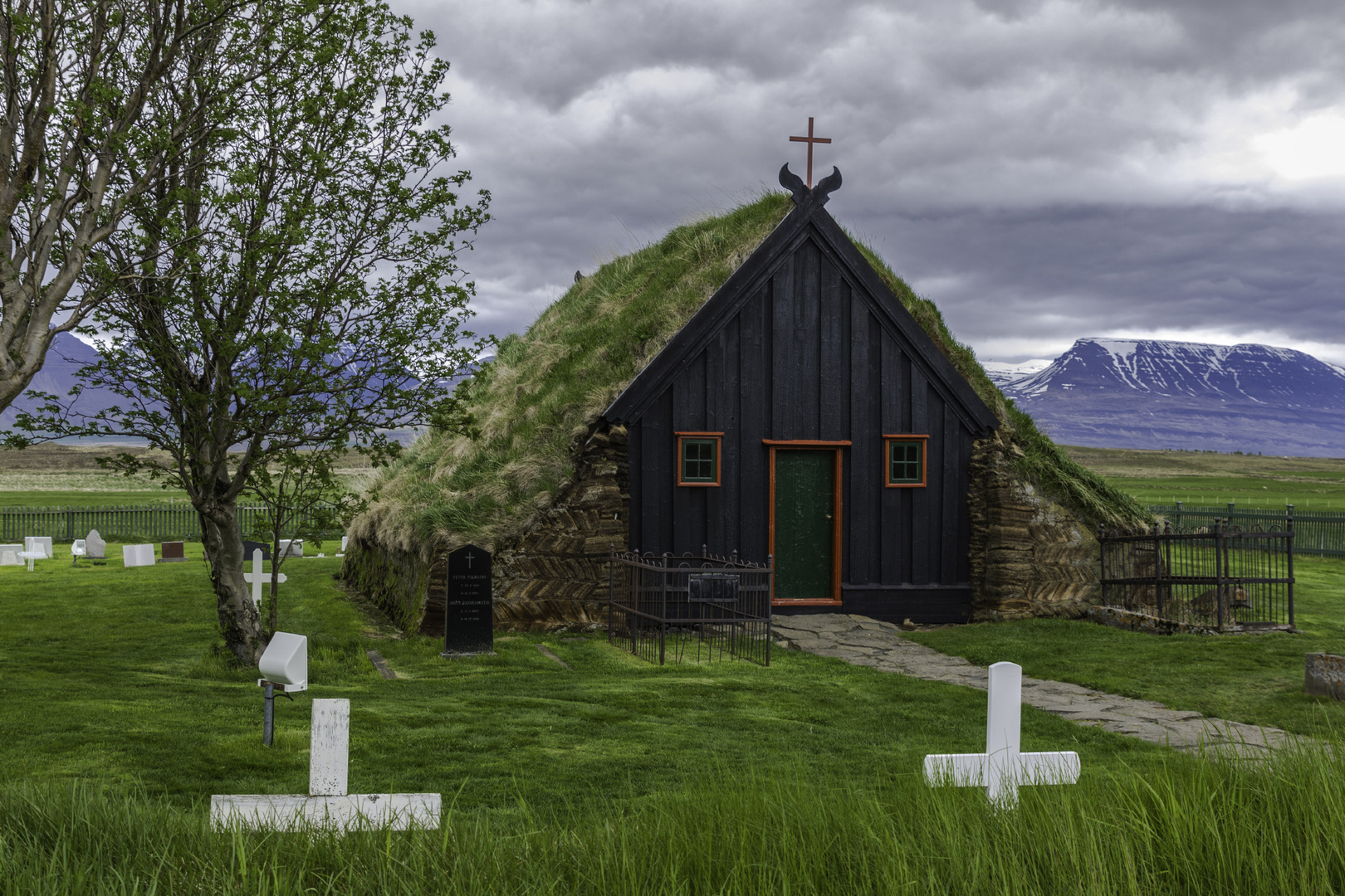 Eglise Luthérienne -Grass Roof - 