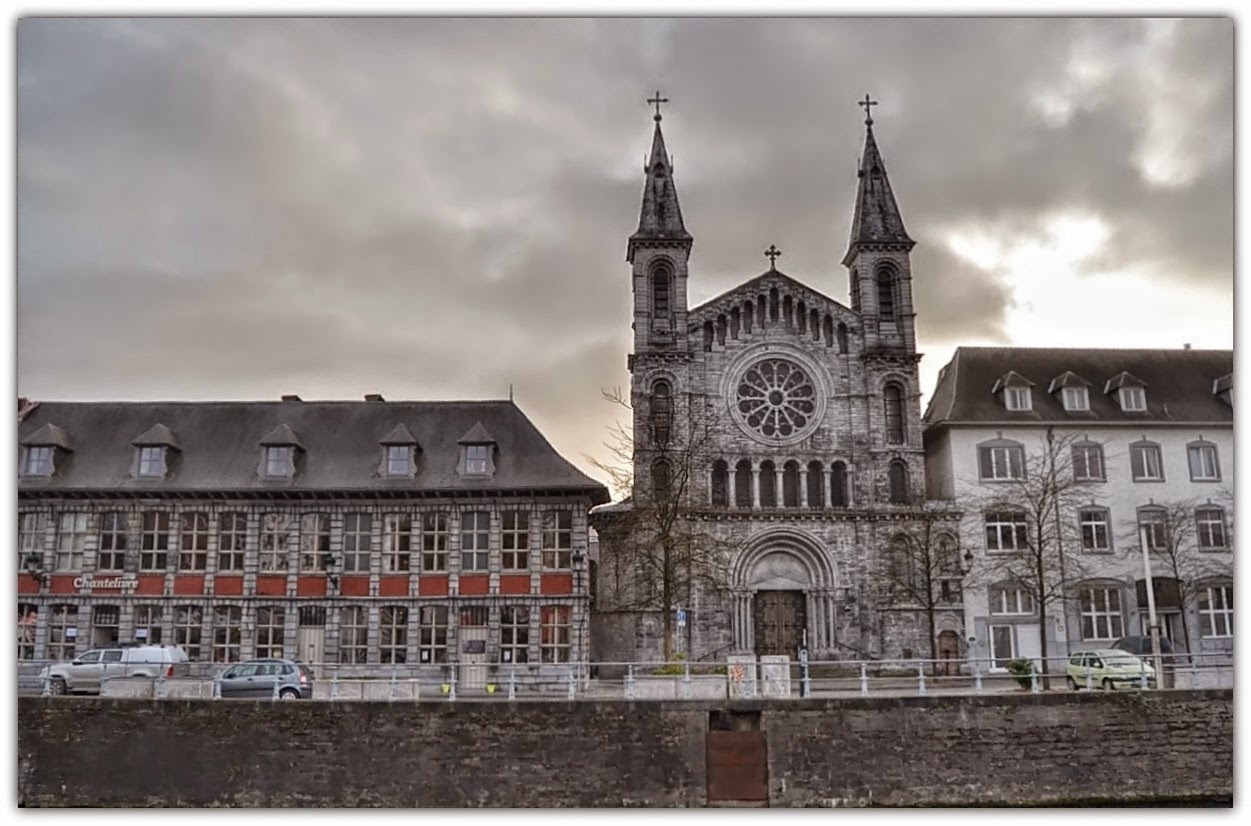 Eglise restaurée en appartements