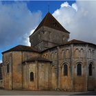 Eglise romane Saint-Maurice   --  Saint-Maurice-la-Clouère (Vienne)