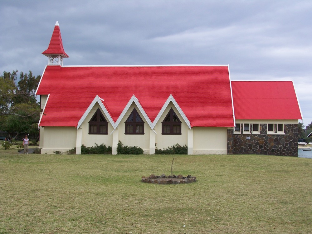 Eglise rouge à Cap malheureux (Maurice)