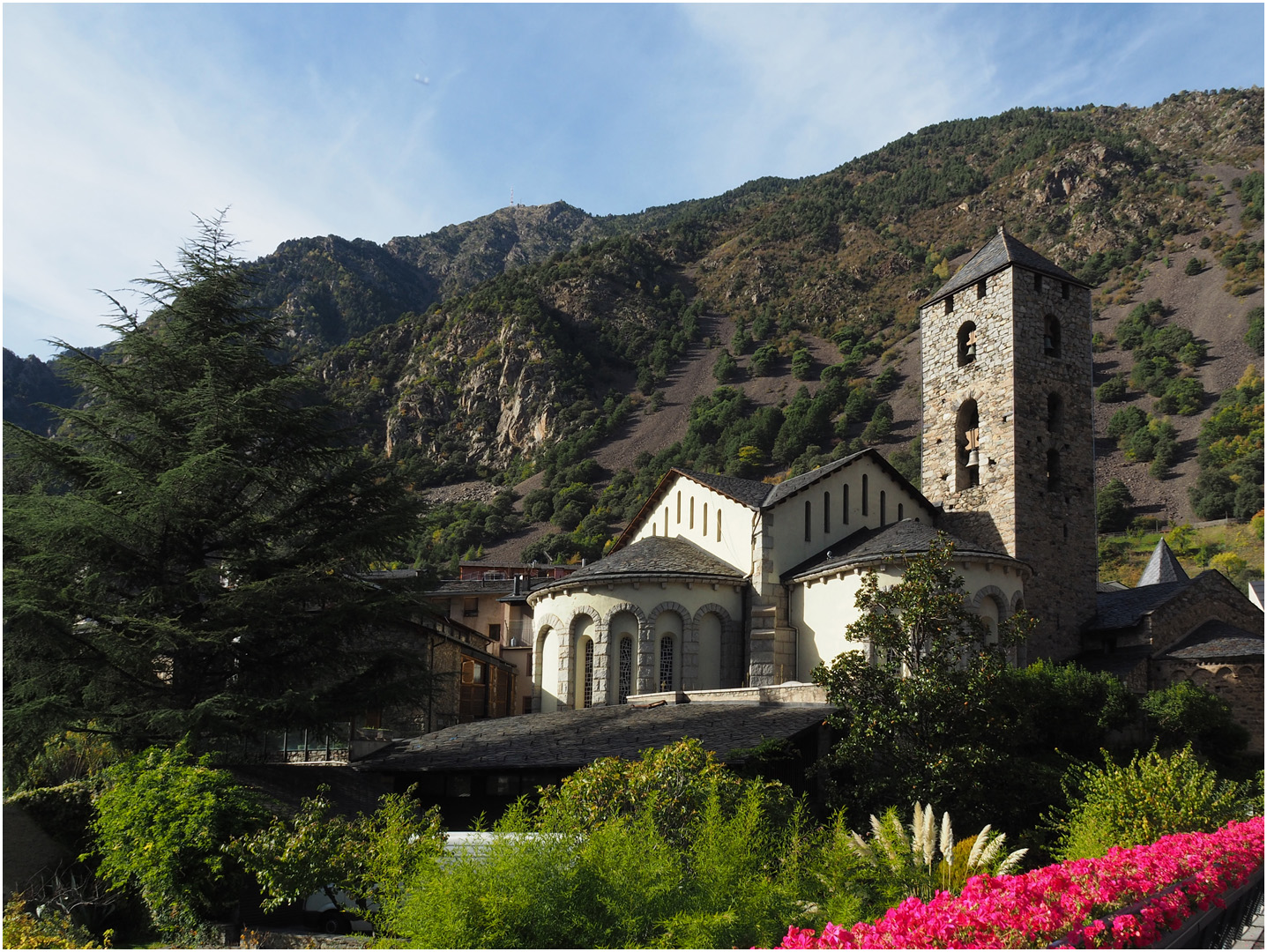 Eglise Saint-Estève (XIIème)  Andorre-la-Vieille