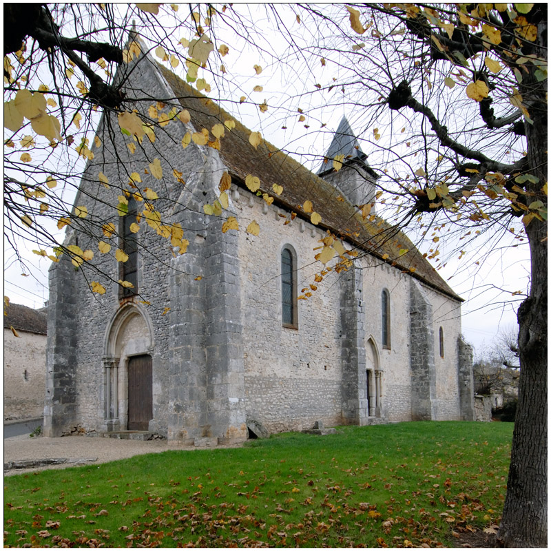 Eglise Saint-Mammès à Montarlot (XIIe siècle)