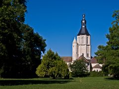 Eglise Saint-Nicolas de Civray (XIIème siècle)