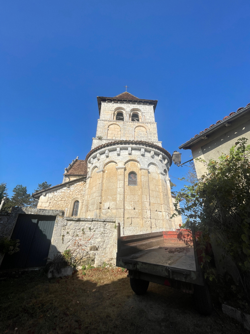 ... Eglise Saint-Pardoux de Mareuil 1 ...