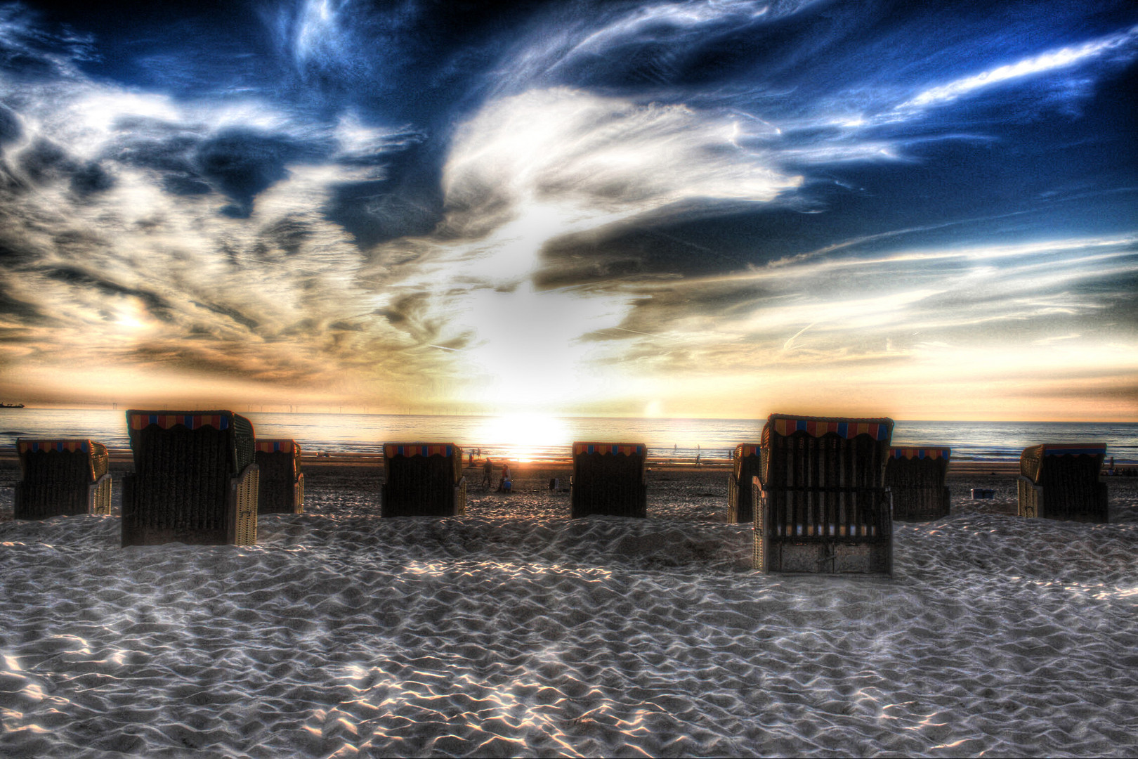 Egmond aan Zee beim Sonnen untergang