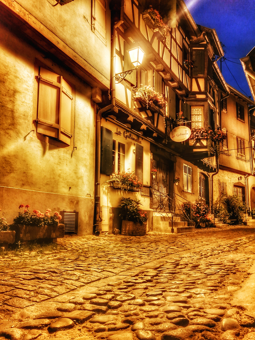 Eguisheim bei Nacht