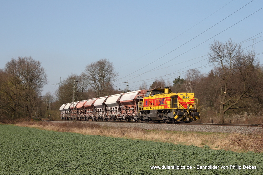 EH 545 mit einem Güterzug in Ratingen