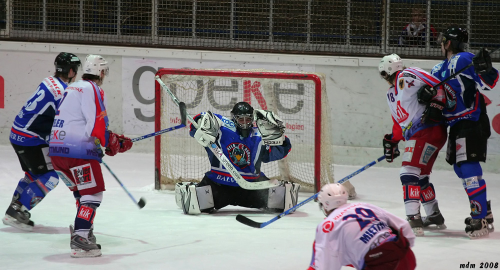 EHC Dortmund vs. Iserlohner EC - er hat ihn!