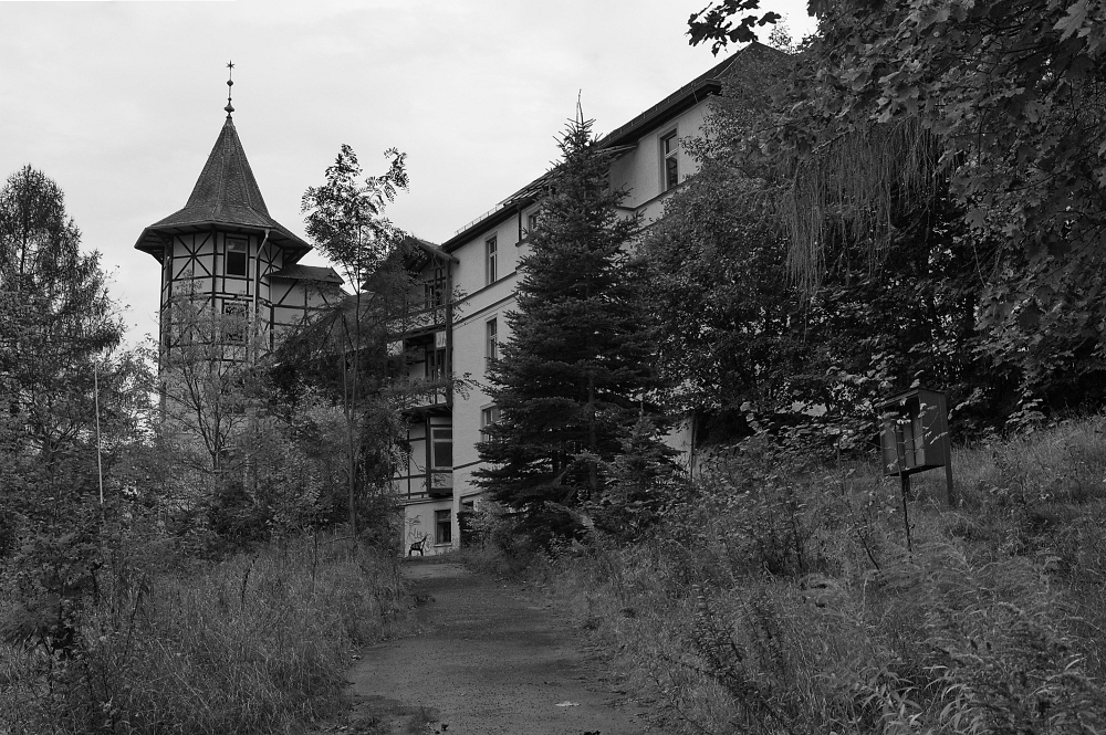 Ehem. Sanatorium in Thüringen