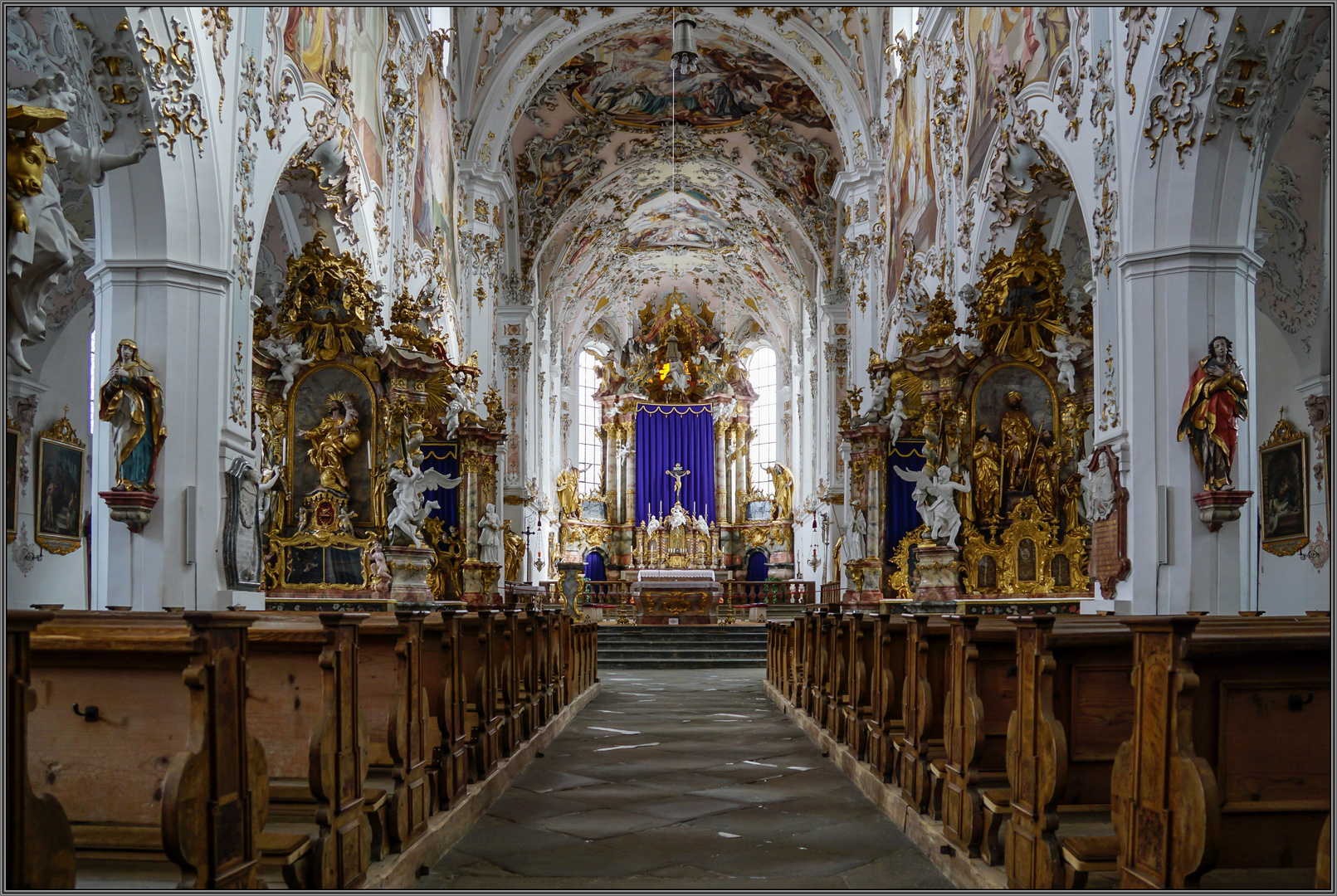 Ehem. Stiftskirche Mariä Geburt Rottenbuch / Oberbayern (1)